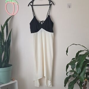 Eloquii Black and Cream Asymmetrical Dress